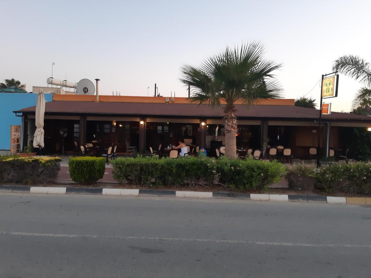 House Near The Beach Perivolia Exterior foto