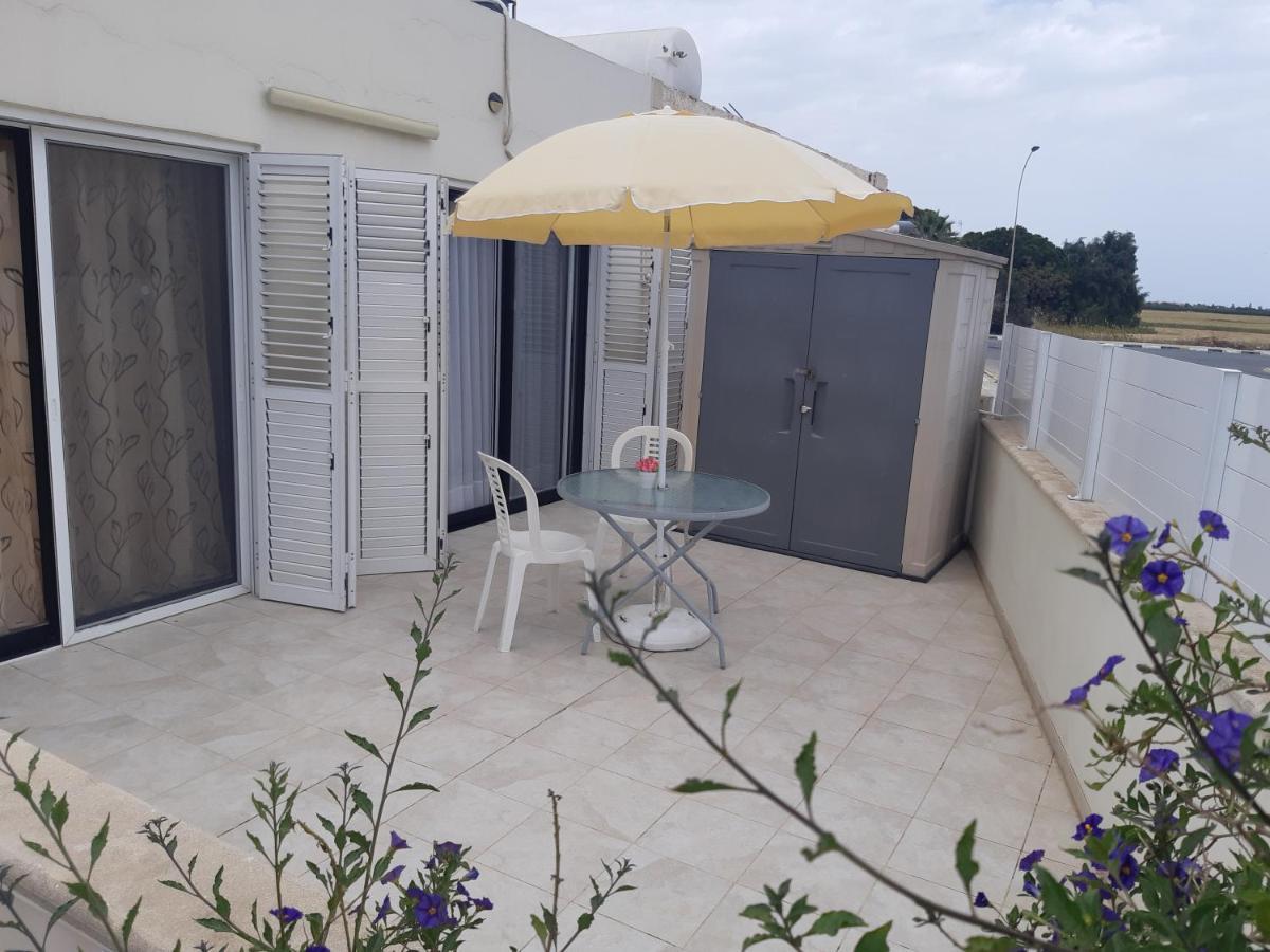 House Near The Beach Perivolia Exterior foto